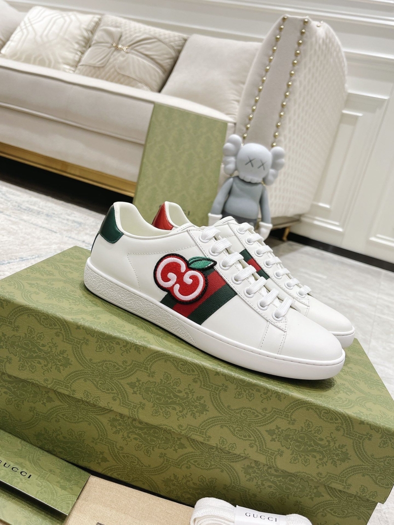 Gucci Sneakers